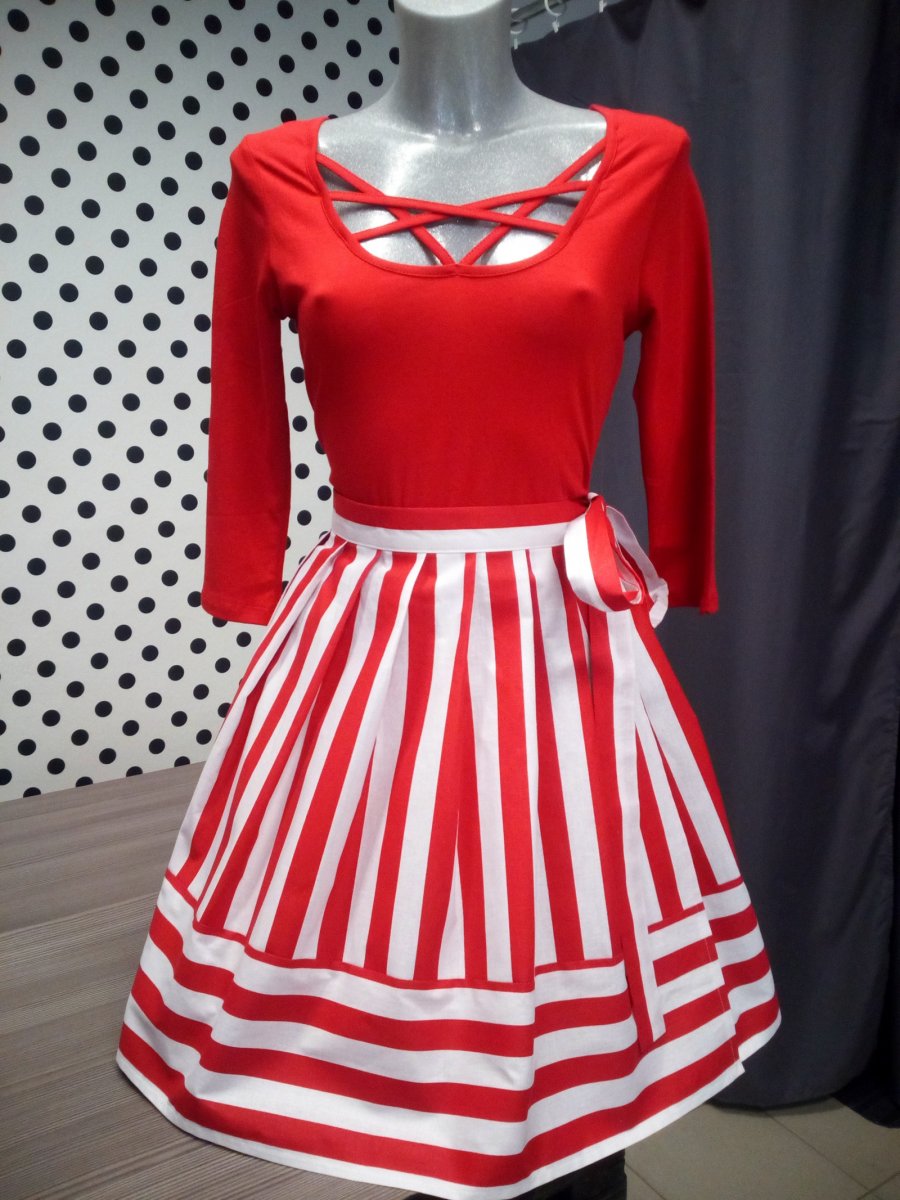 Zavinovací sukně 139