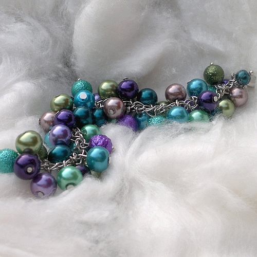 Paví zimní náramek