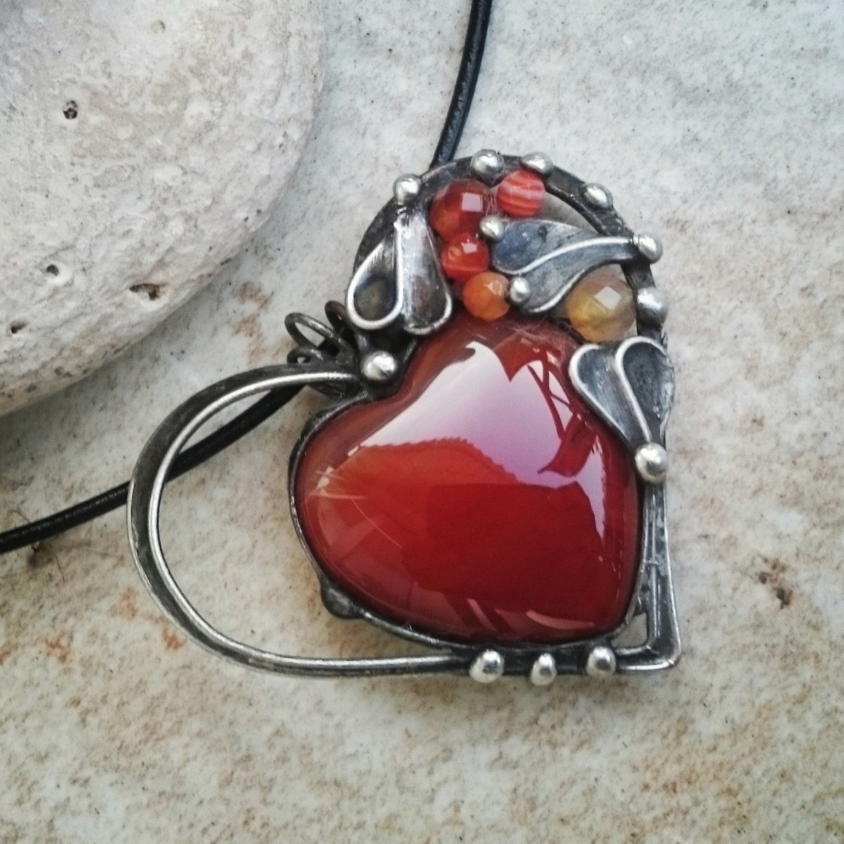 NIKITA Heart náhrdelník