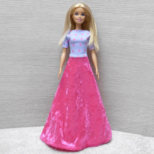 Dlouhé šaty pro Barbie