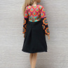 Barevný kabátek pro Barbie
