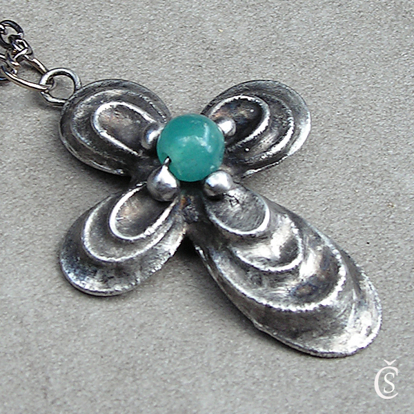 Křížek...Akvamarín