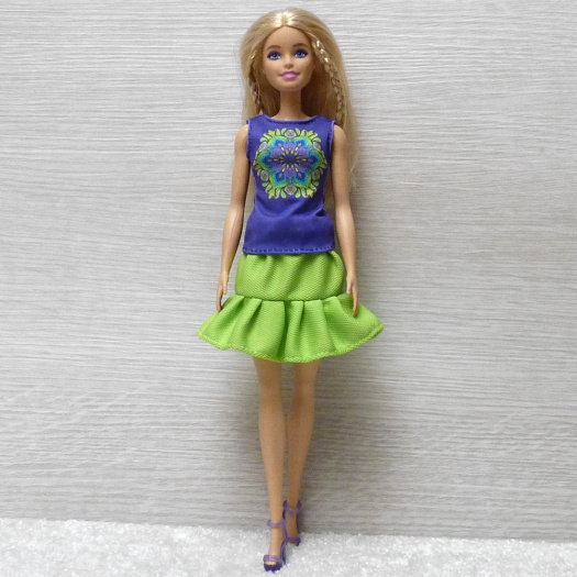 Tílko a sukýnka pro Barbie