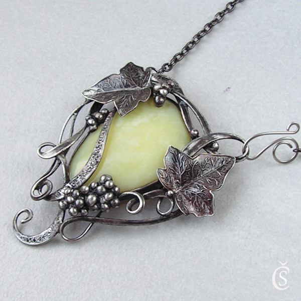 Vinéééčko bííílééé...  - Jadeit Serpentin