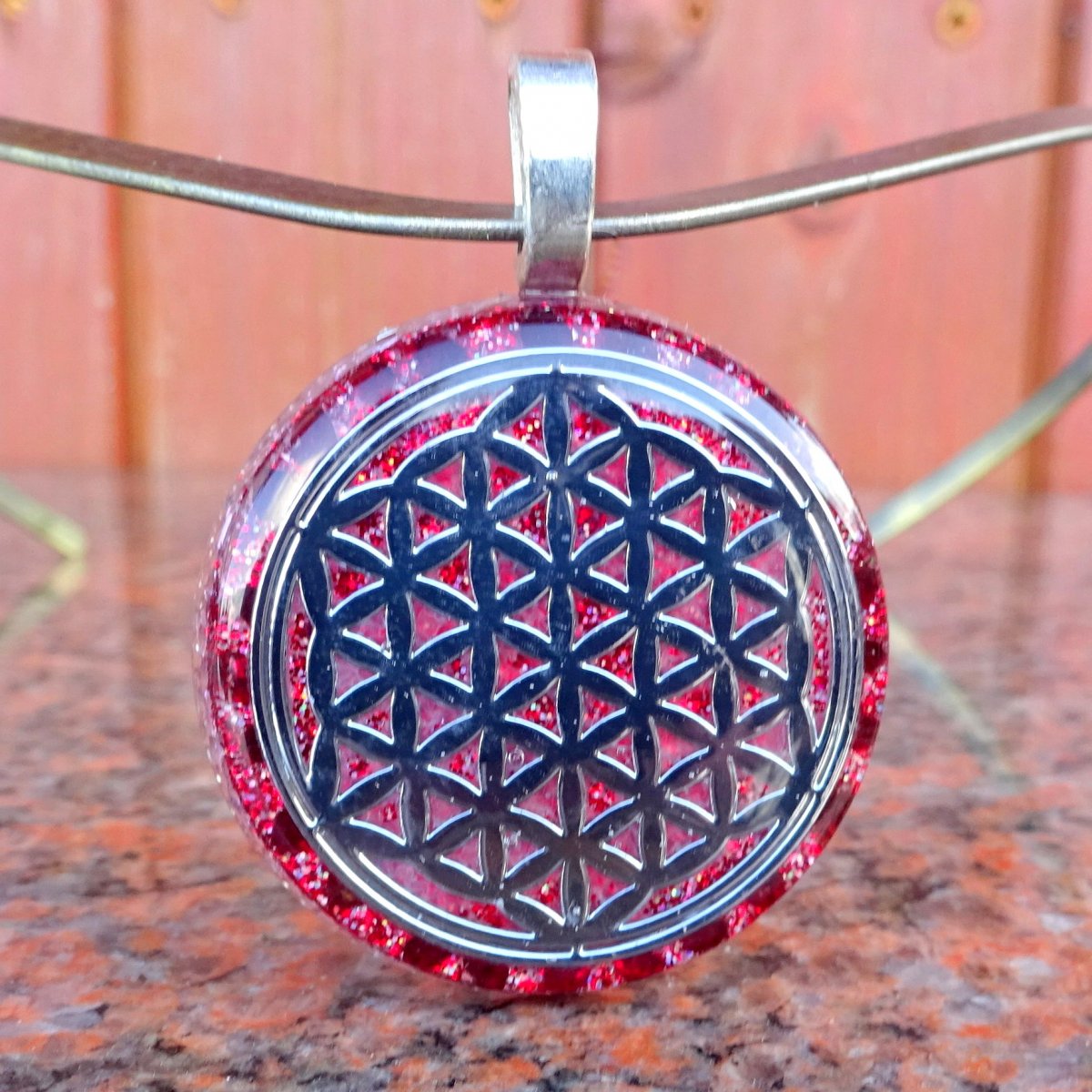 Orgonit  Granátový Květ Života pro Lásku (B)