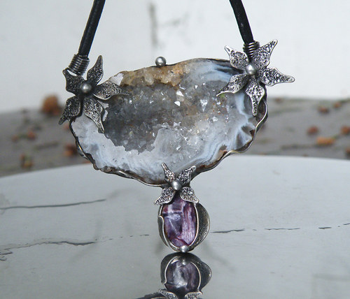 Skalní kvítí...(Peříčkový Achát, Čaroit) souprava