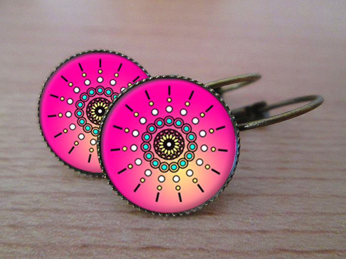 VINTAGE VISACÍ NÁUŠNICE - Bali dream