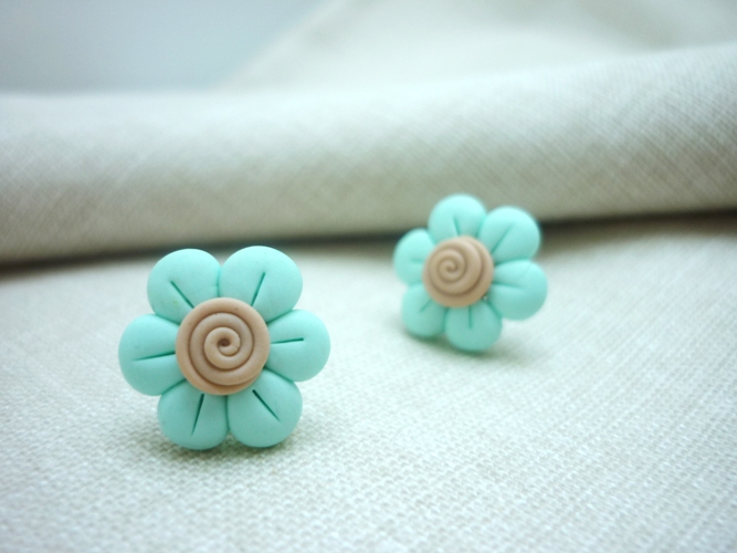 Mint květinky - fimo náušnice - hypoalergenní!