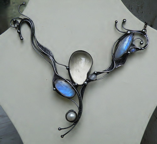 Luna...(Křišťál, Adulár)