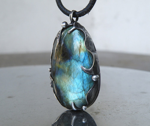 Odlesky Slunce...(Labradorit XXL)