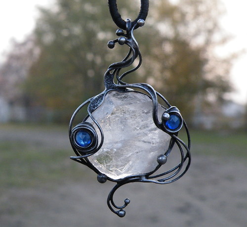 Súrë ninwa...(Křišťál, sklo)