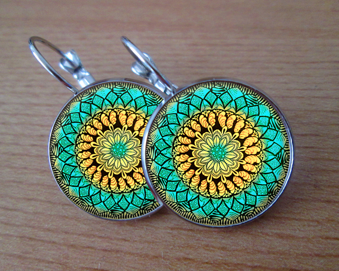 Lekníny - VISACÍ NÁUŠNICE