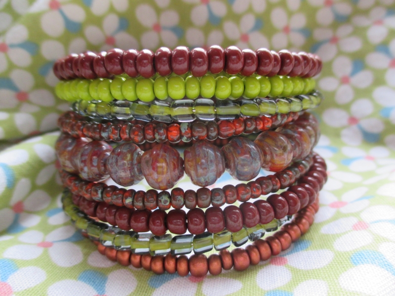 Náramek "Doteky země"