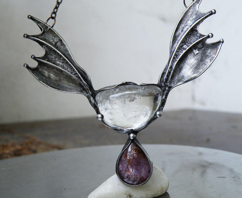 Pod křídly...(Křišťál, Kakoxenit) souprava