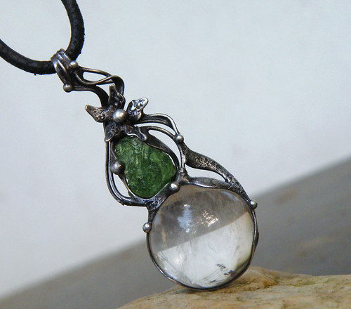 Anabell...(Křišťál - koule 2cm, Vltavín)