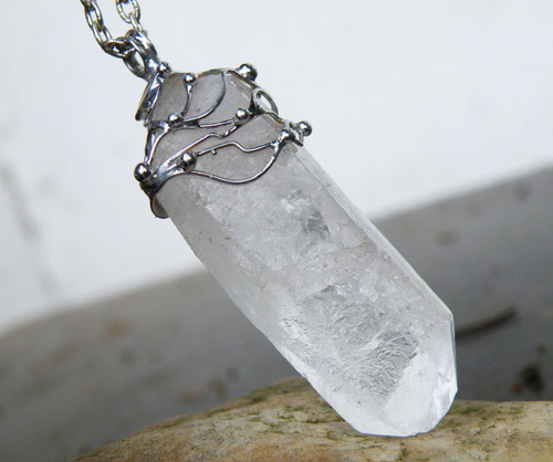 Narvinyëa...(Křišťál- surový krystal)