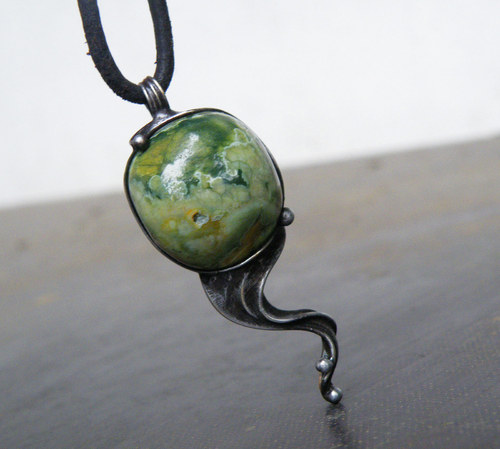 Klíčení...(Ryolit)