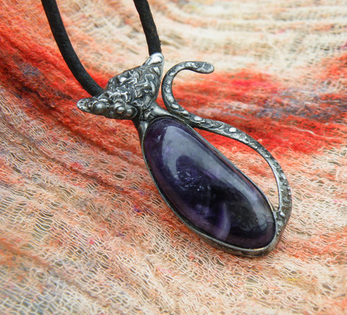 Kočička s Ametystem