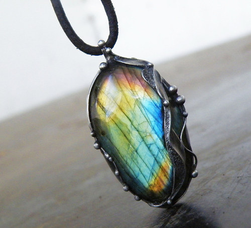 Duhový...(Labradorit) 