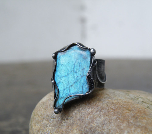 Modré světlo (Labradorit)