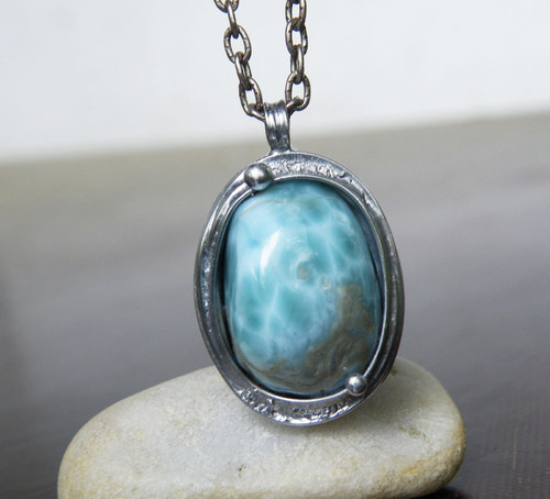 Amulet larimar