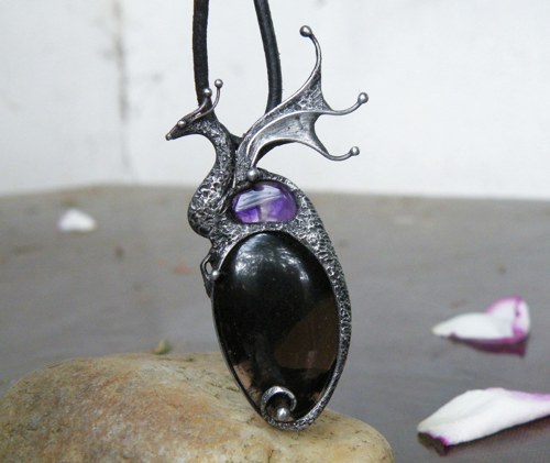 Agharän ze Země stínů...(obsidián, ametyst)