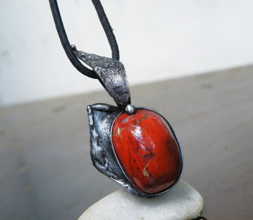 Žár s nitra Země...(jaspis duhový) 