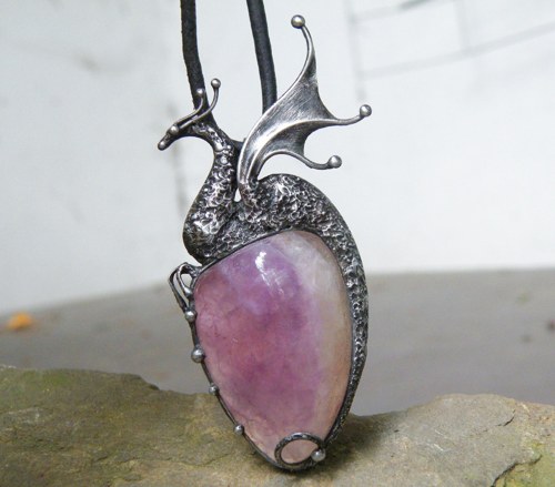 Athira...z krajiny snů...(fluorit duhový) 