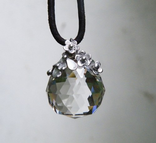 Duhová kulička...(sklo)