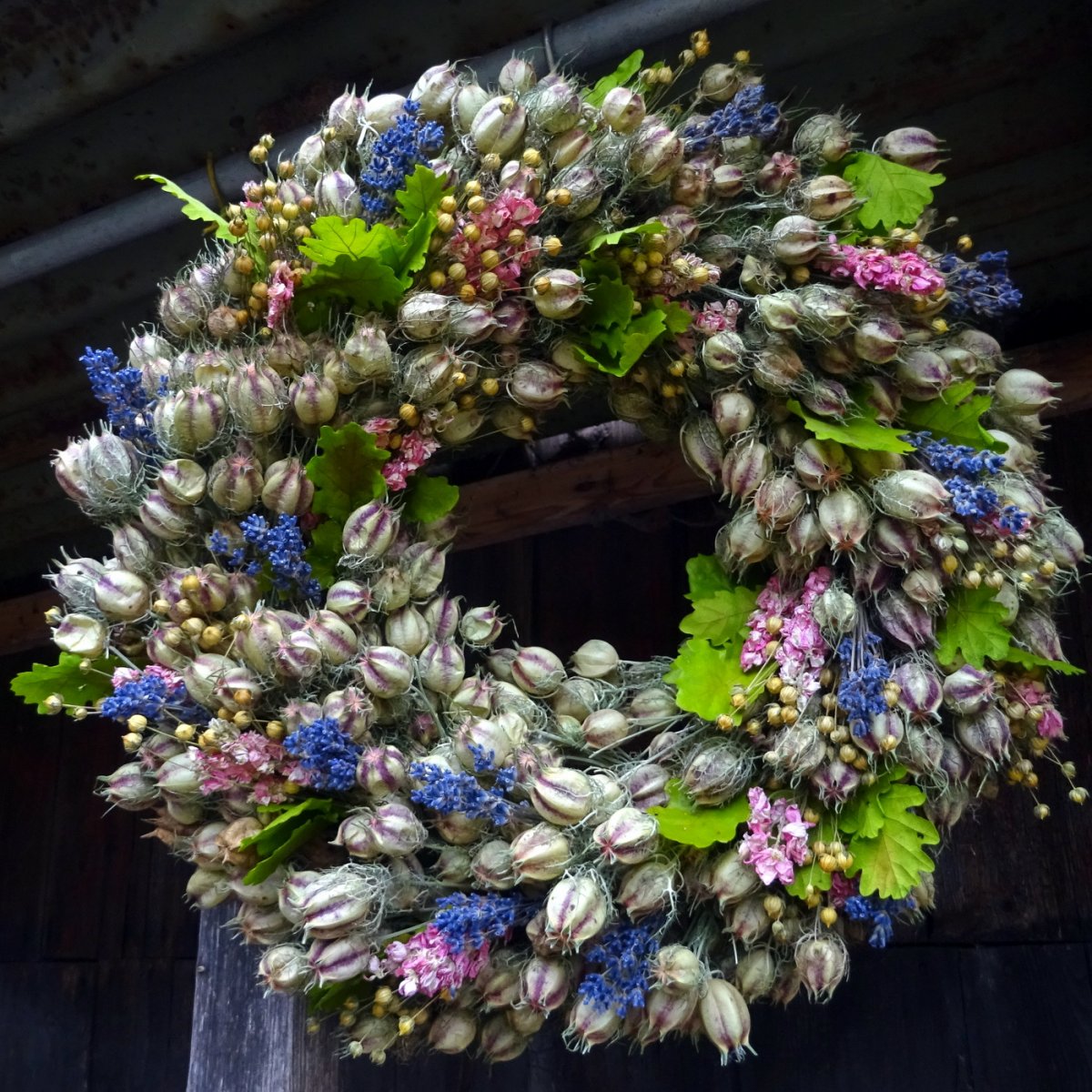 Věnec - Černuchový 2