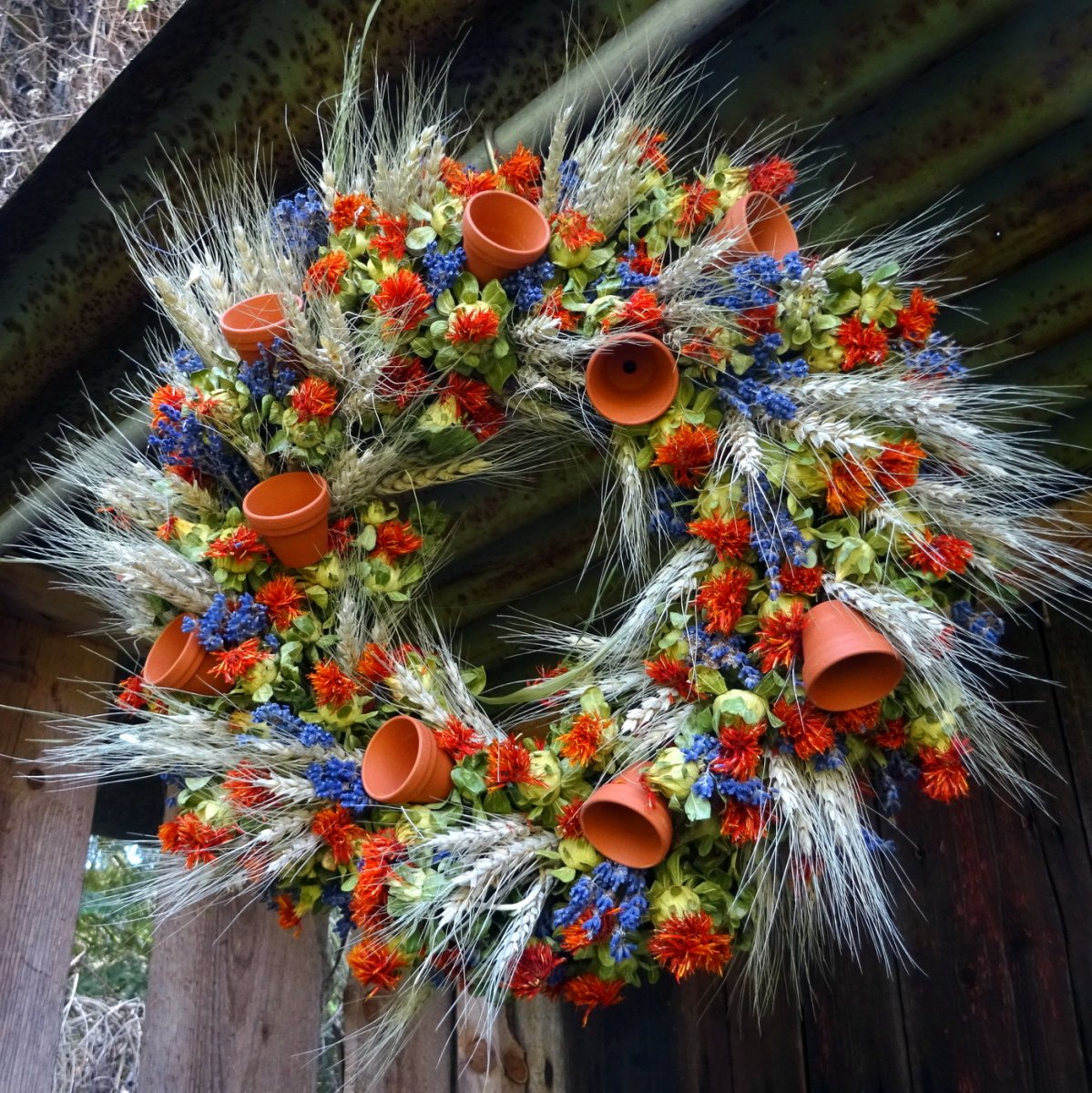 Věnec - S květináčky...