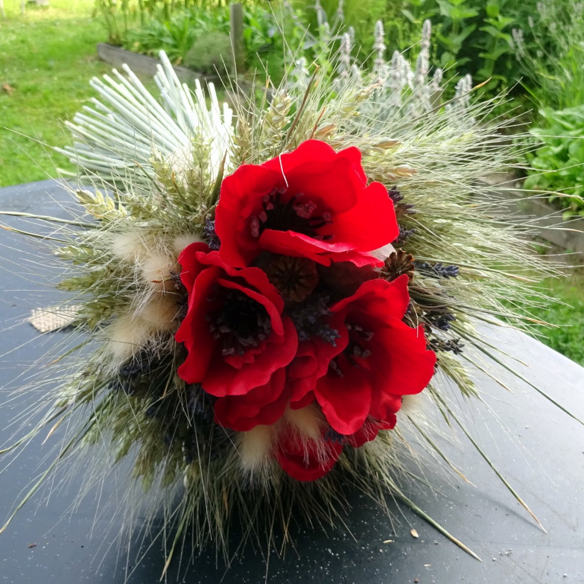 Kytice - Mé vlčí máky milé...