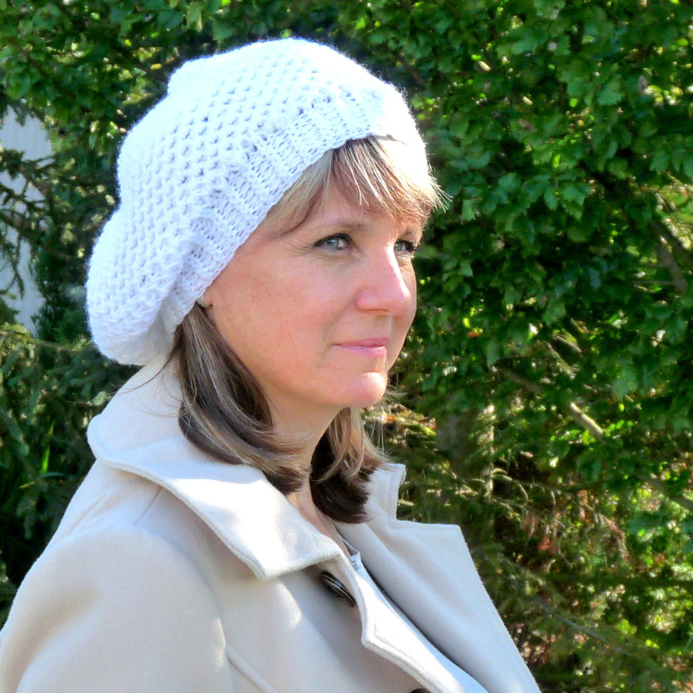 Pletený baret - bílý