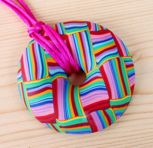 pestrý náhrdelník