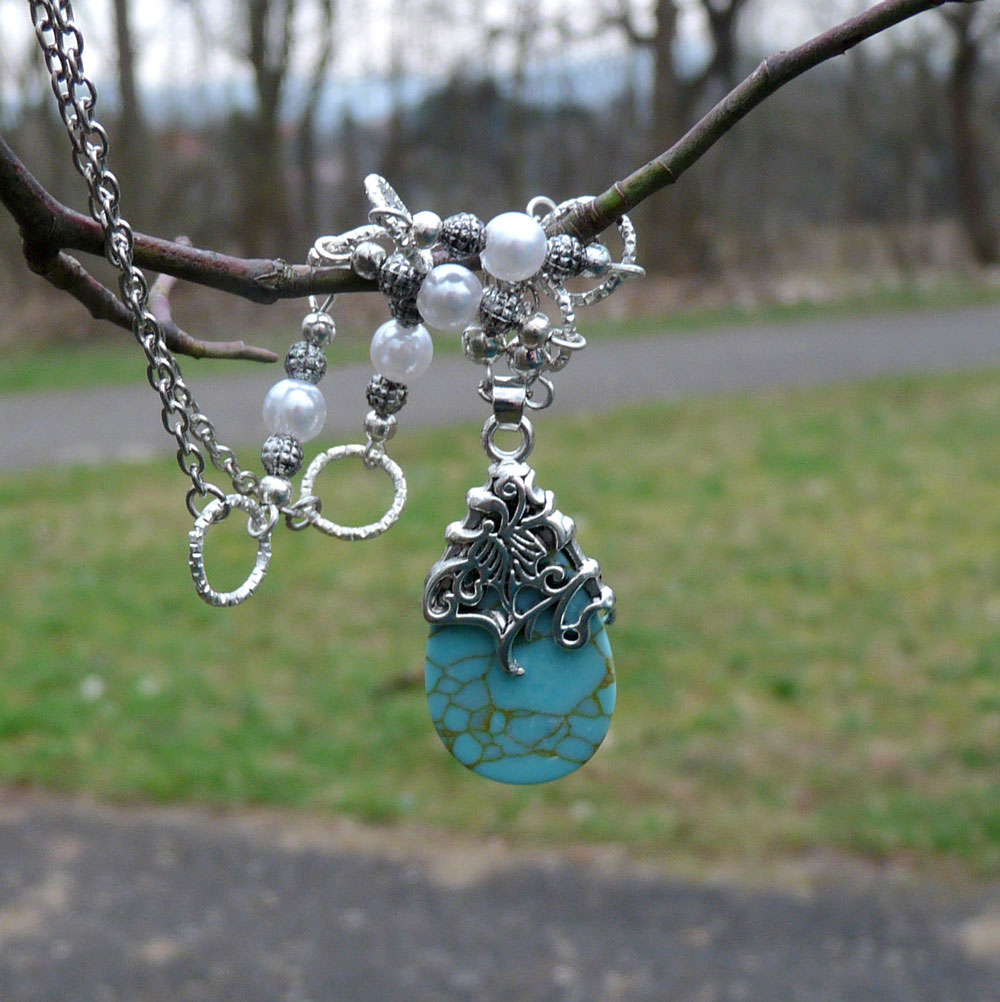 Náhrdelník - tyrkenit v krajce