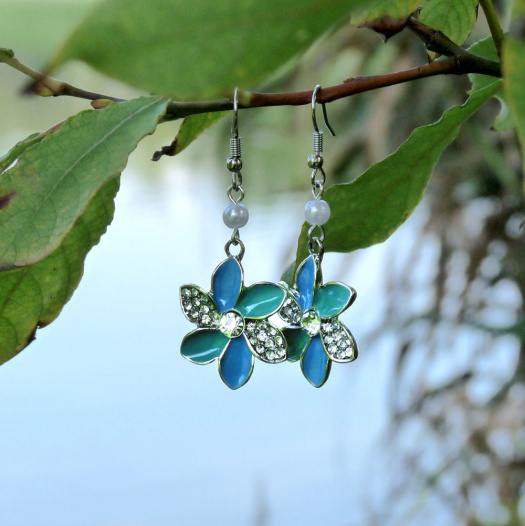 Náušnice - třpytivé květy (zirkony)