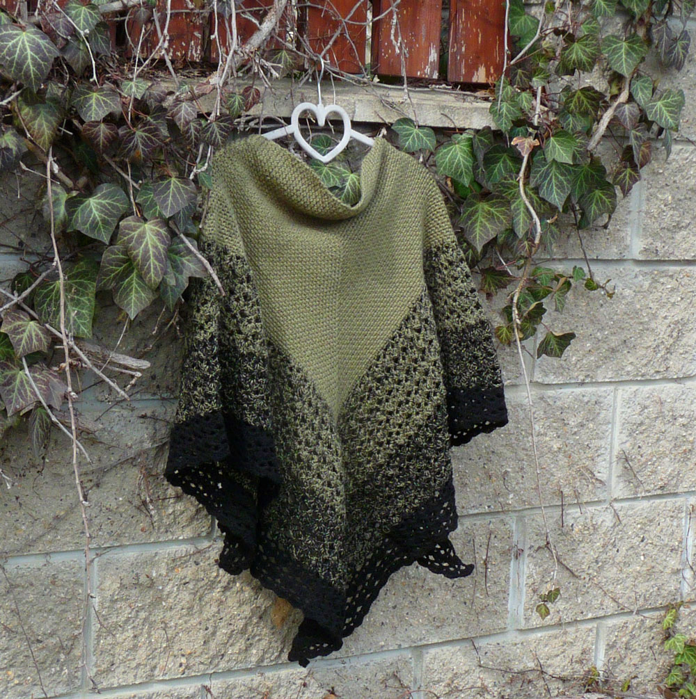 Háčkovaný šátek - mechový