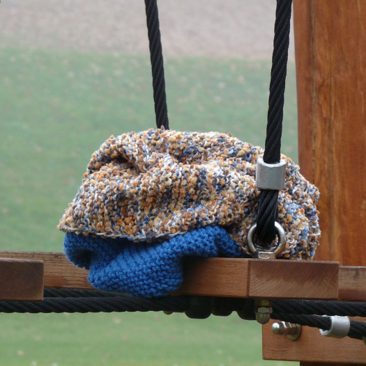 Nákrčník - hrátky s modrou