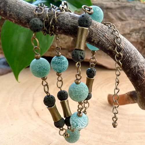 Ledový (achát, láva)