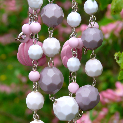 Dlouhý náhrdelník - ozvěny jara