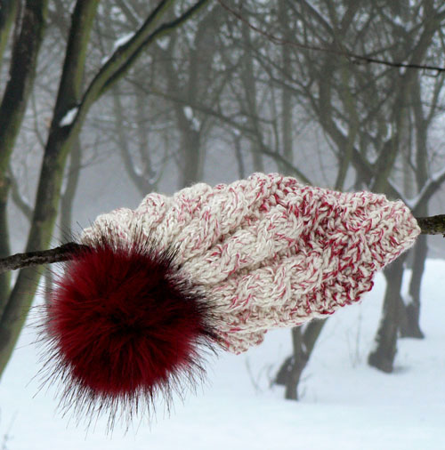 Čepice ve vínovém melíru 