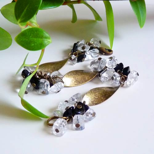 Zkroucený (křišťál, onyx)