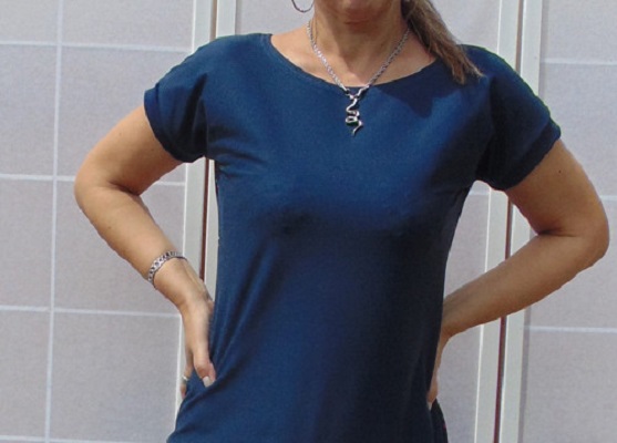 Tričko - barva tmavě modrá (bavlna)