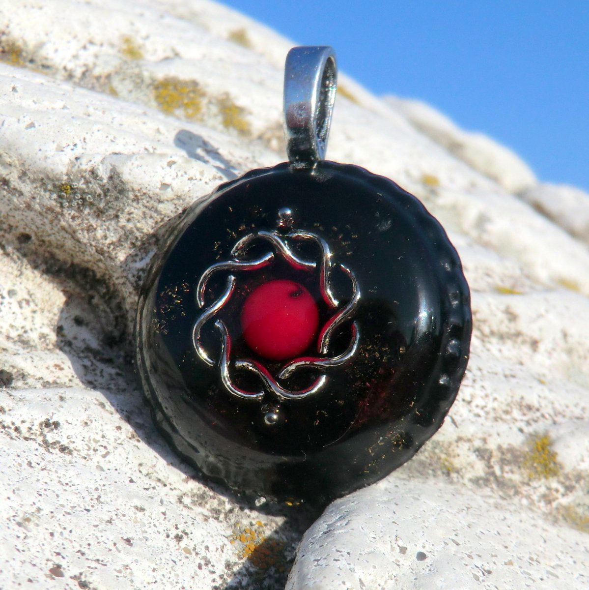 Orgonit karmický Amulet (2) - KORÁL