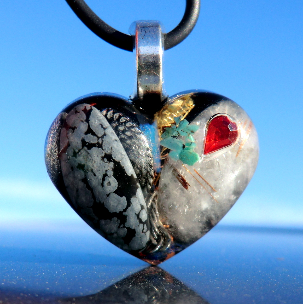 Orgonit Srdíčko pro Čarodějku se Sagenitem ( Venušiny vlasy )