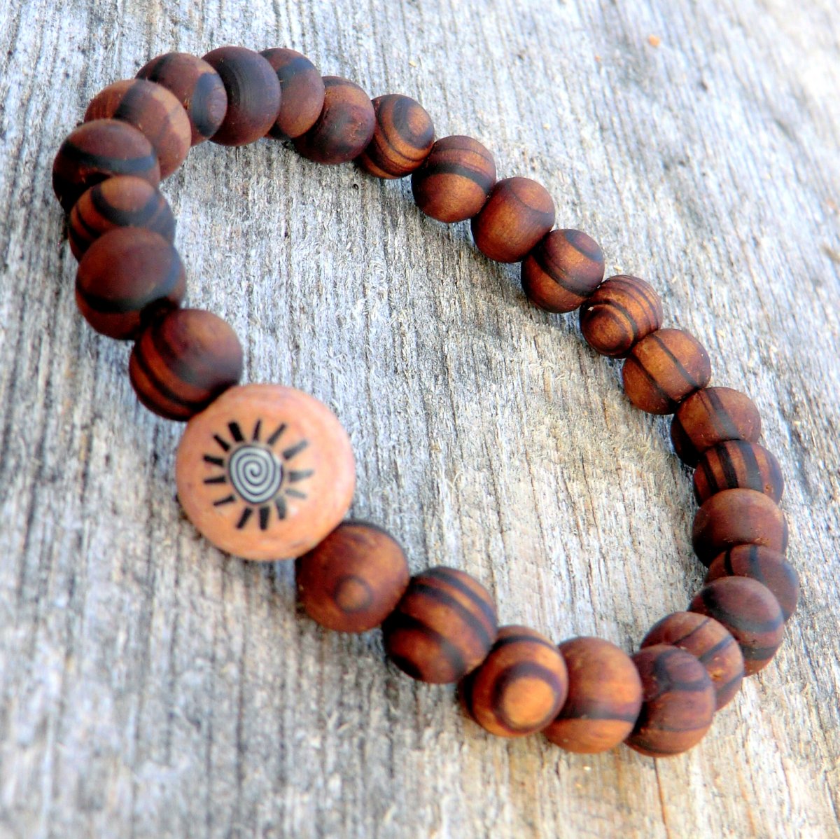 Etno * dřevěný * Energetické Slunce