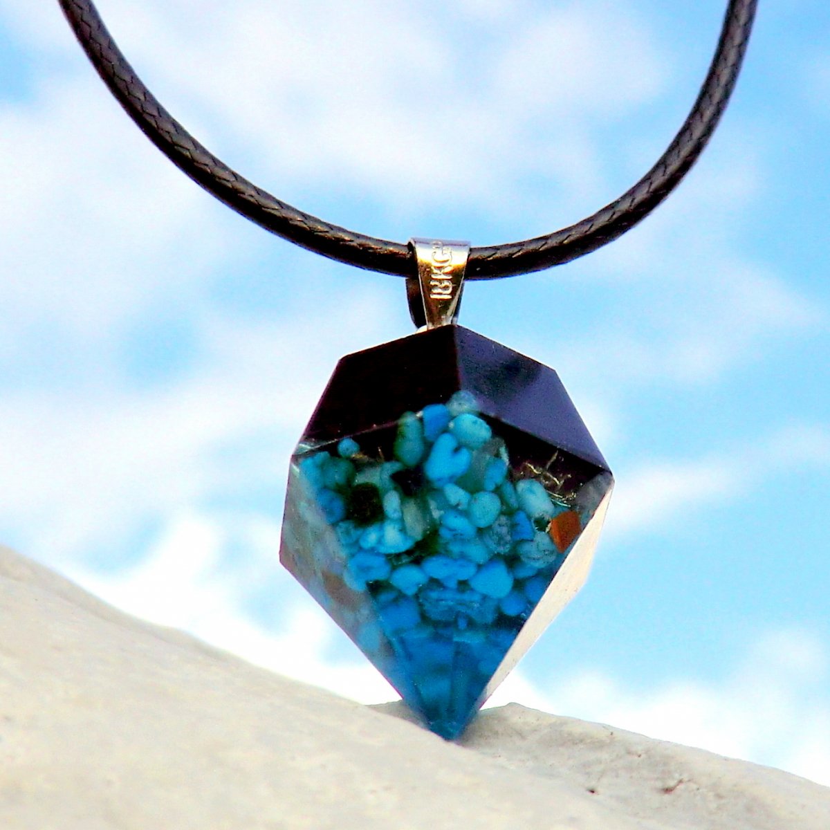 Orgonitový přívěsek * Diamant * Tyrkenitový