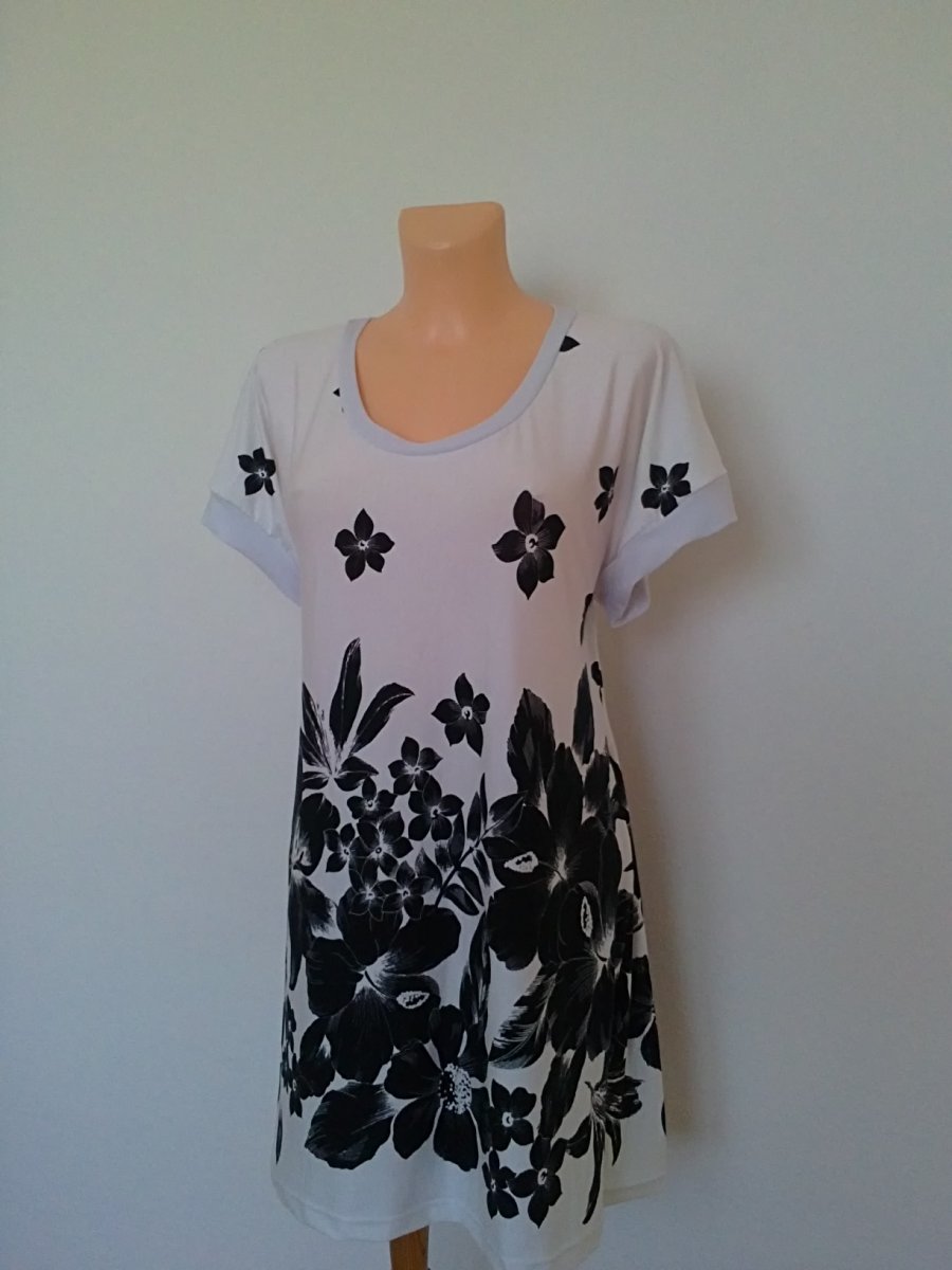 Tričko-černá orchidej