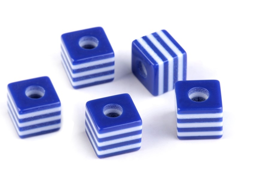 Plastové korálky - 10 kusů