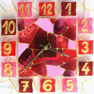 Skleněné hodiny „Malinová mozaika“ – tiché a nepřehlédnutelné